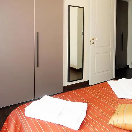 Casa Vacanze Arc En Ciel 150s דירה Cocconato